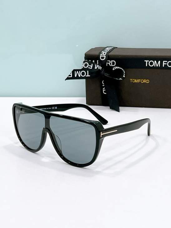 Picture of Tom Ford Sunglasses _SKUfw76009253fw